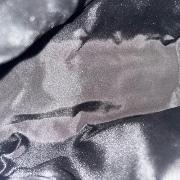 Cafune Mini Drop Duffel Lilac Leather Shoulder Bag - Picture 6 of 13